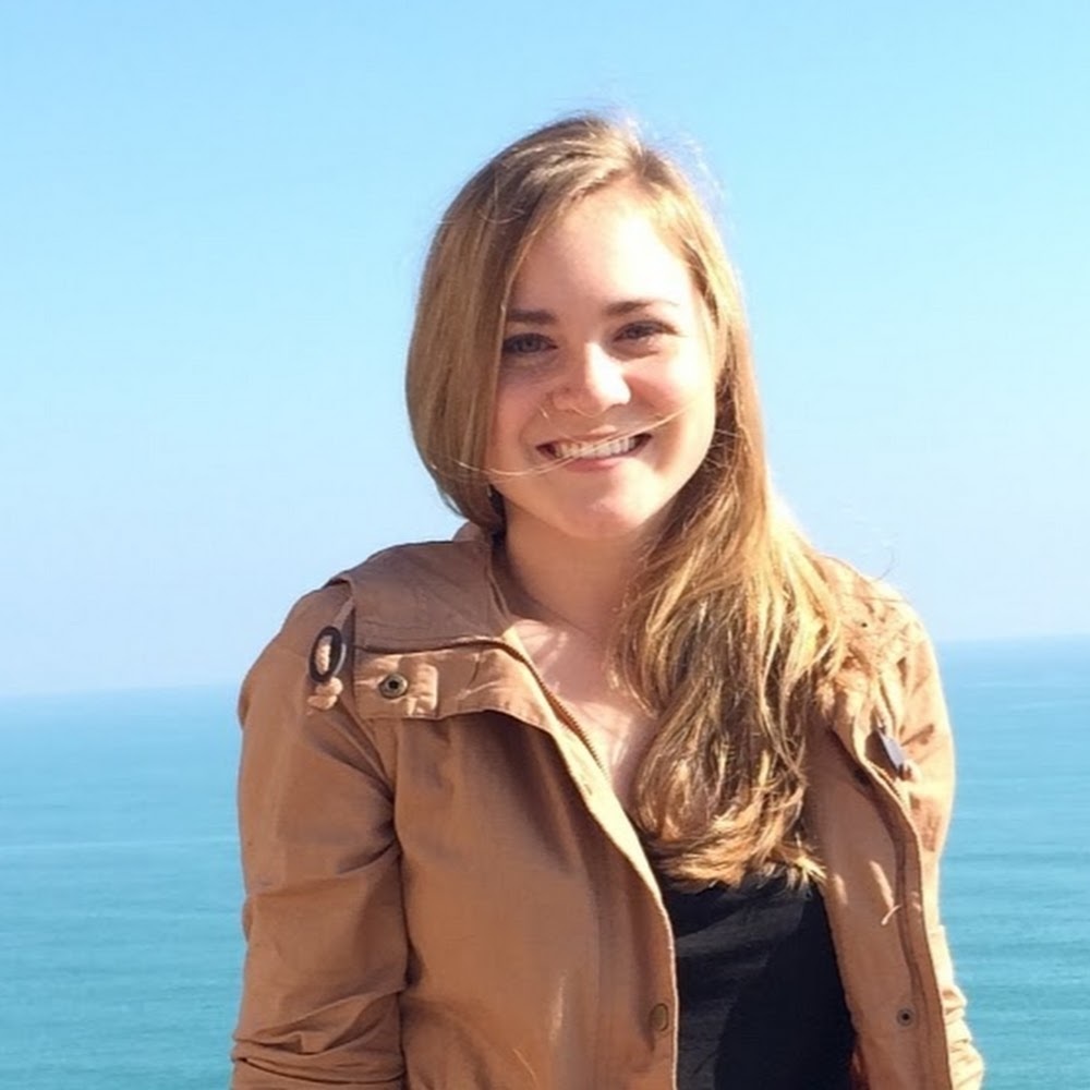 Meet your Posher, Carrie